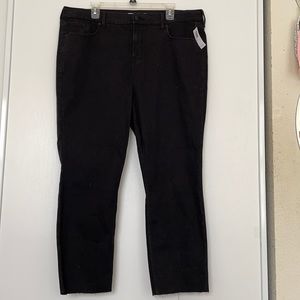 NWT! Old Navy Power Slim Straight Jeans Size 18